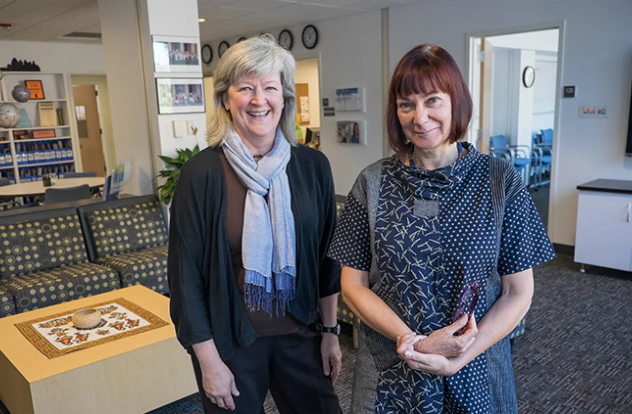 Janie Vanpée and Rebecca Hovey